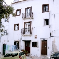 The building (apartment 2nd floor)